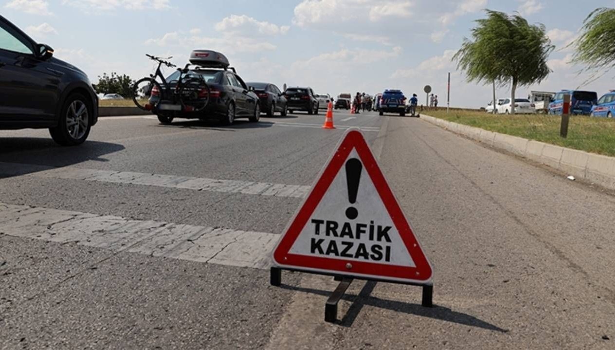 Çankırı’da belediye otobüsü ile minibüs çarpıştı: Yaralılar var
