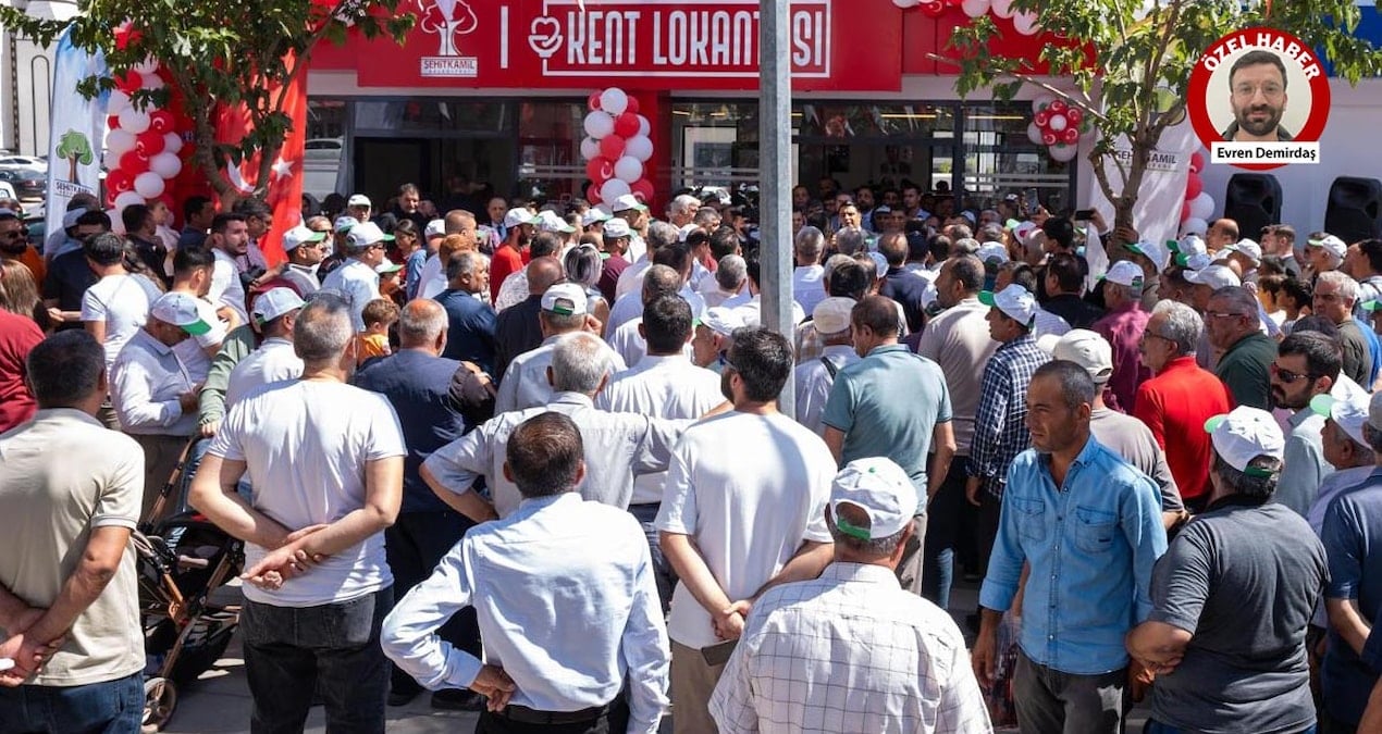 Parti rozeti değişti, tabelayla hesaplaştı