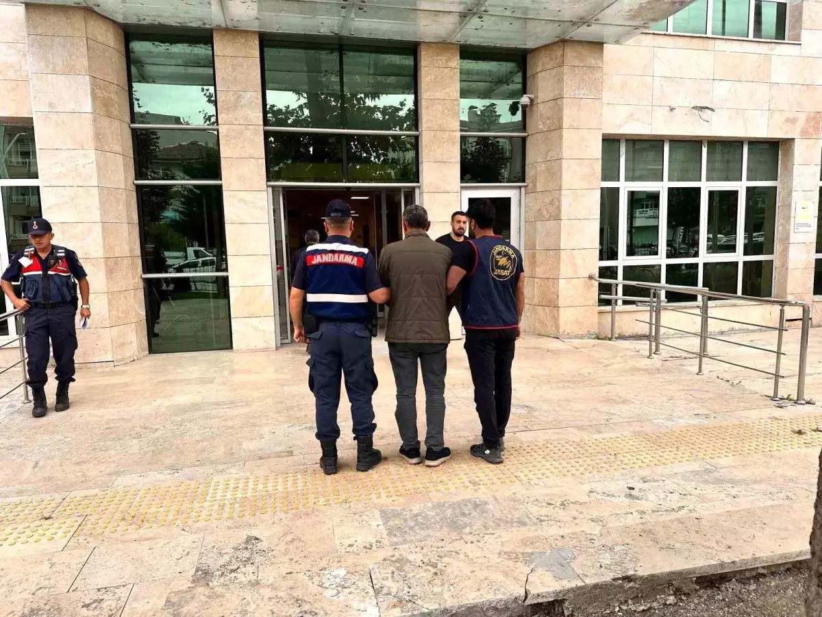 tokatta firari hukumlu yakalandi gk3GDkVs