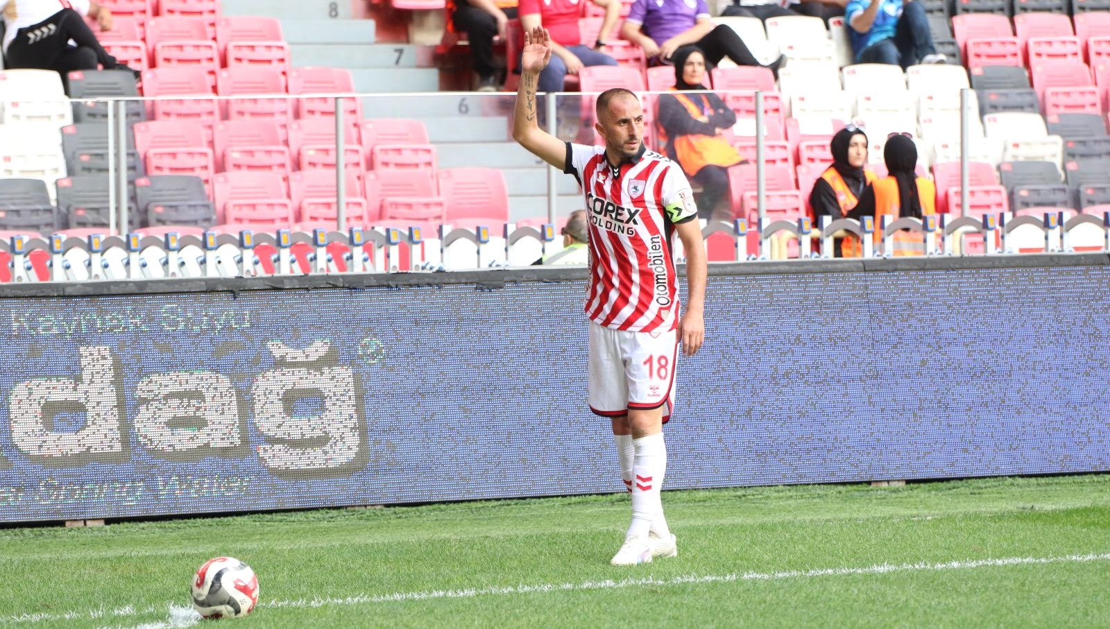 zeki yavru kasimpasa macina yetistirilmeye calisiliyor D5rBnkbh