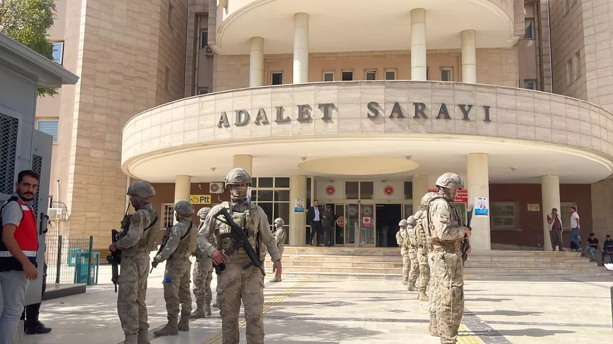 Düğünlerde Havaya Ateş Eden 5 Kişi Yakalandı