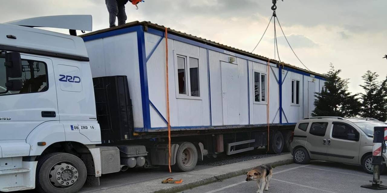 Hiç vicdan kalmamış! Depremzedenin konteynerine icra talebi