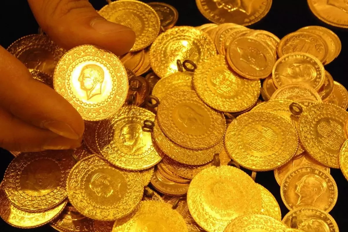Düğünlerde takmak artık hayal: Çeyrek altının fiyatını gören şaşıp kalıyor