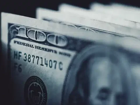 Danske banktan euro dolar ve sterlin tahmini beklentiler yukari yonlu guncelledi 7mGVpSt1
